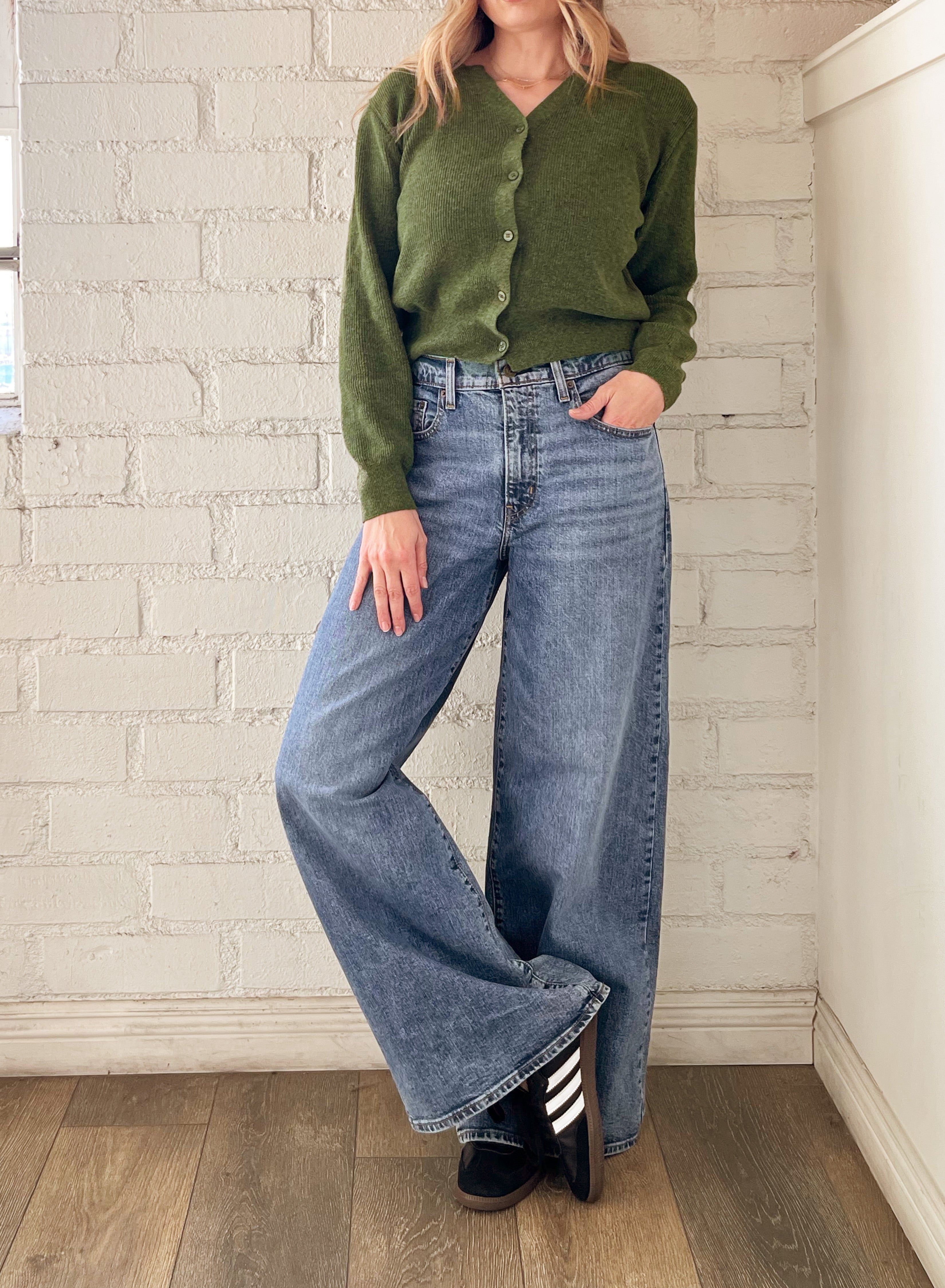 CLARA CARDIGAN - OLIVE