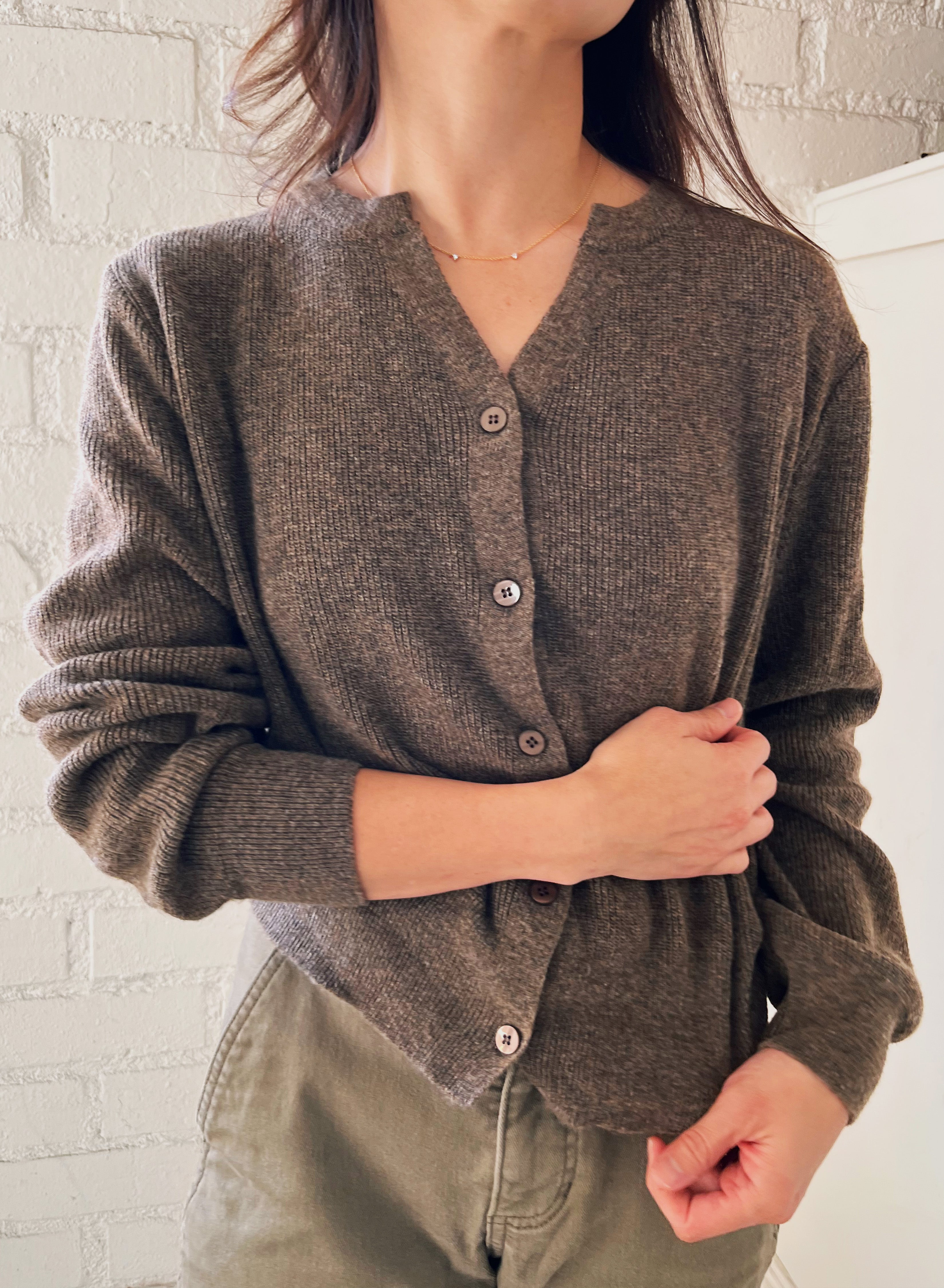 CLARA CARDIGAN - BROWN