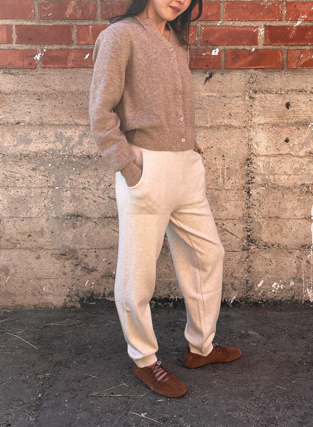 CLARA CARDIGAN - MOCHA